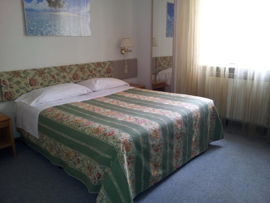Hotel Post Bergamo Szoba fotó